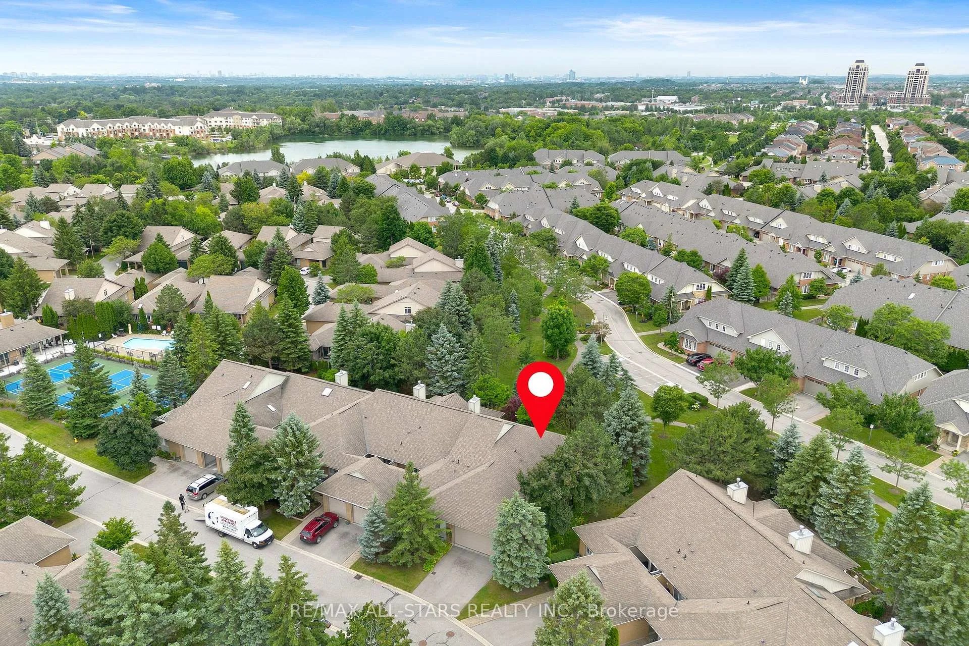 Photo 38 of 18 Pinehurst Club Way, Markham, Greensborough — HOMEH