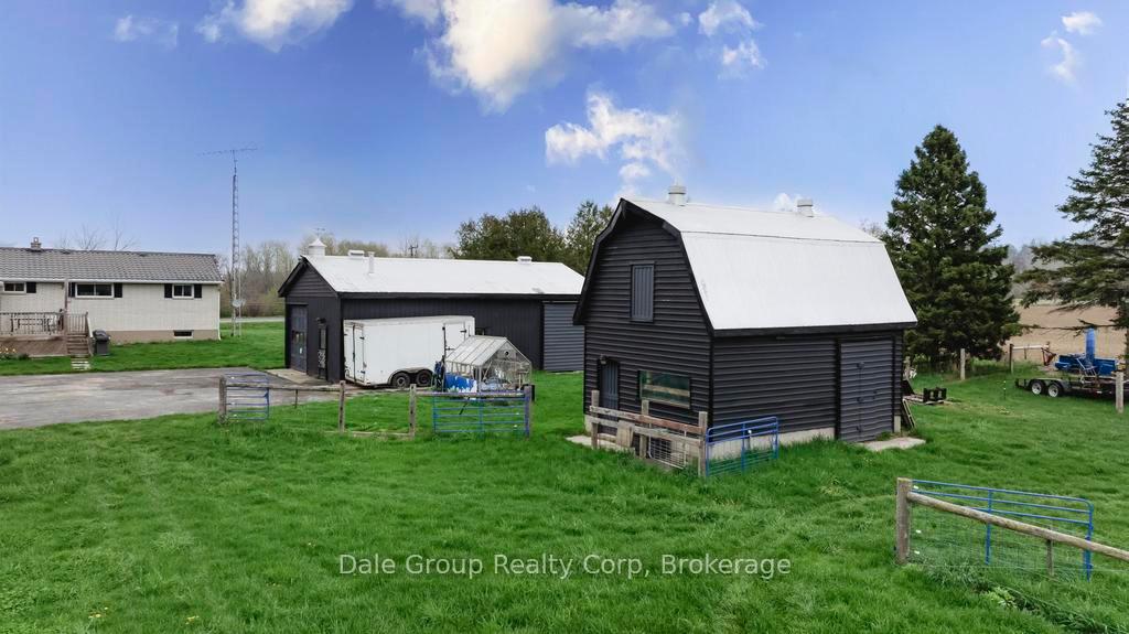 Photo 24 of 79920 Front Road, Huron East, Tuckersmith — HOMEH