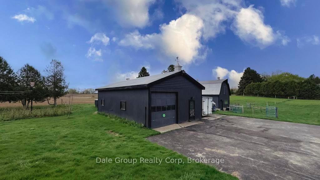 Photo 25 of 79920 Front Road, Huron East, Tuckersmith — HOMEH