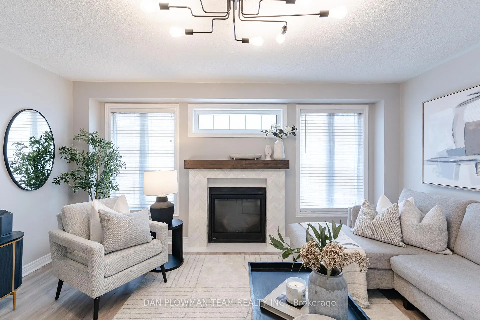 Photo 13 of 27 McCourt Drive, Ajax, South East — HOMEH