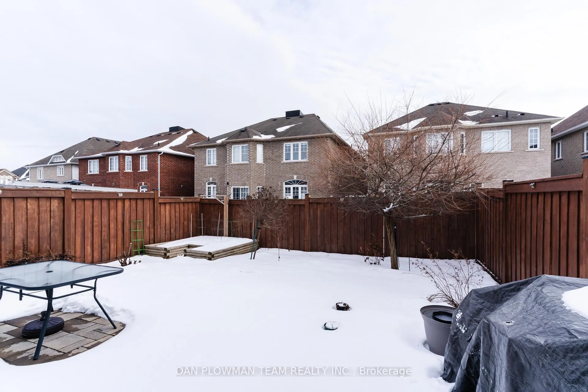Photo 44 of 27 McCourt Drive, Ajax, South East — HOMEH