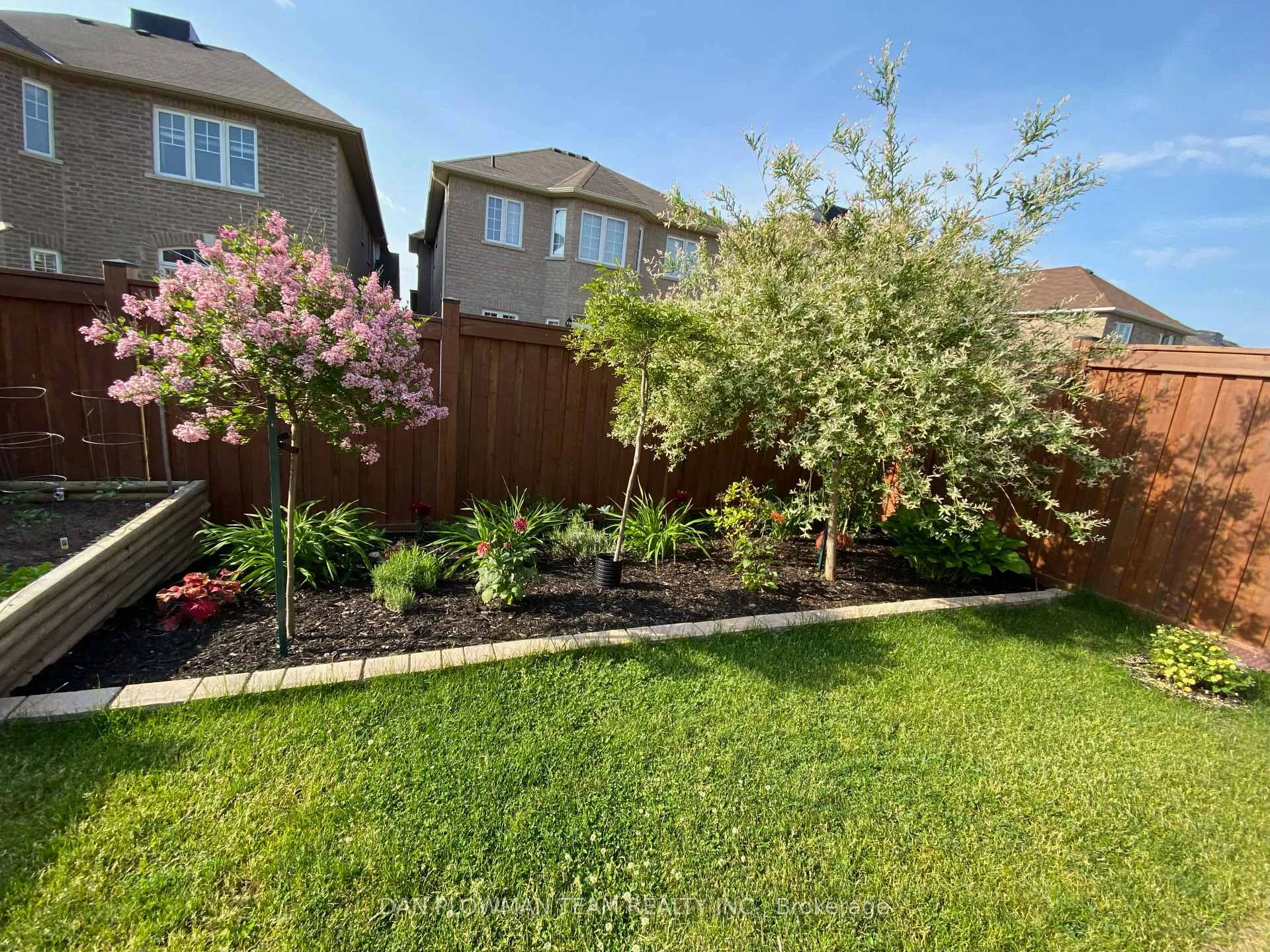 Photo 48 of 27 McCourt Drive, Ajax, South East — HOMEH
