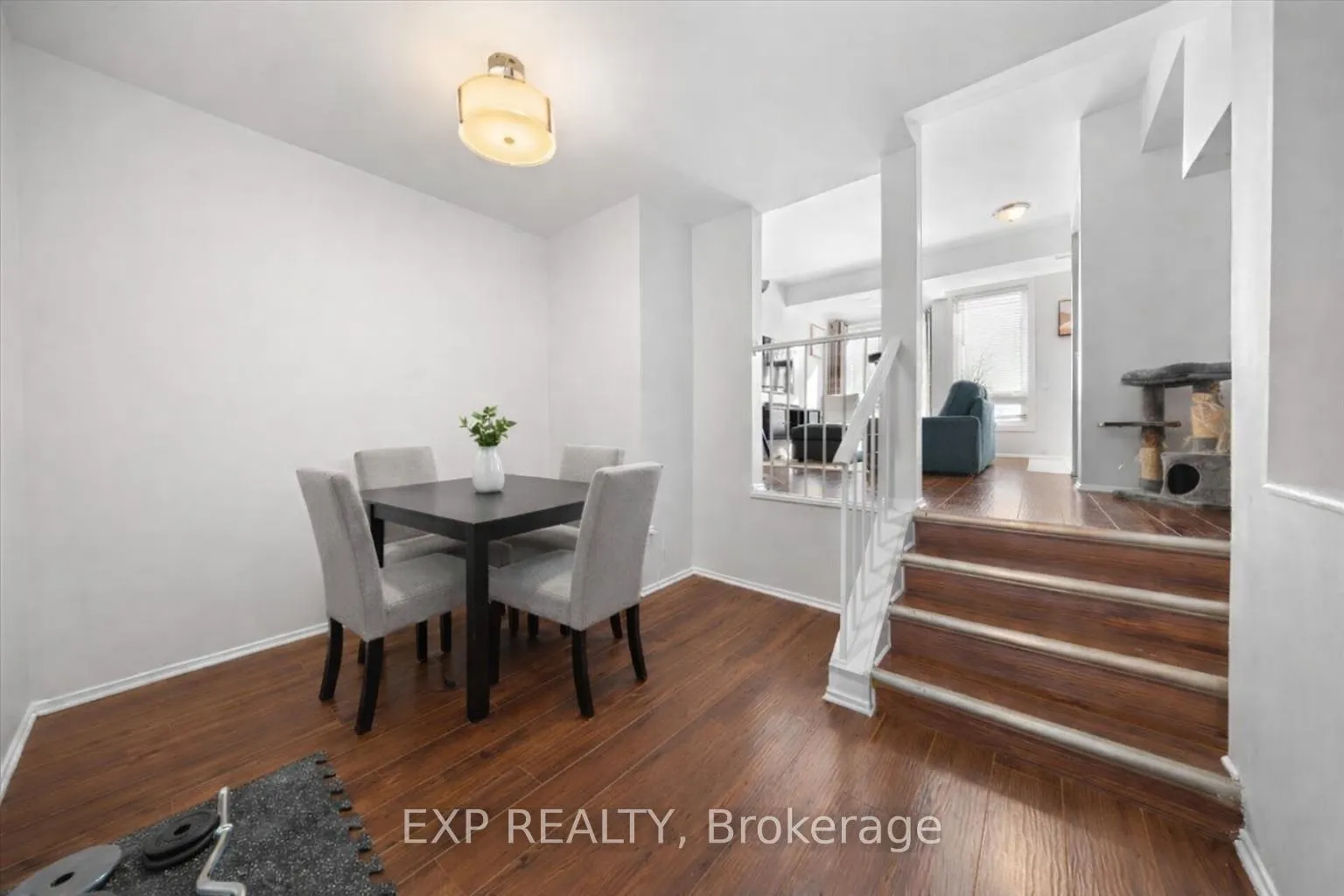 Photo 9 of Unit B, 207 Woodfield Drive, Ottawa, Tanglewood — HOMEH