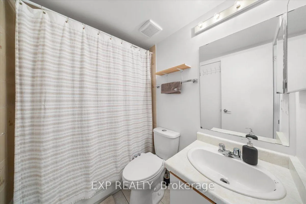 Photo 17 of Unit B, 207 Woodfield Drive, Ottawa, Tanglewood — HOMEH