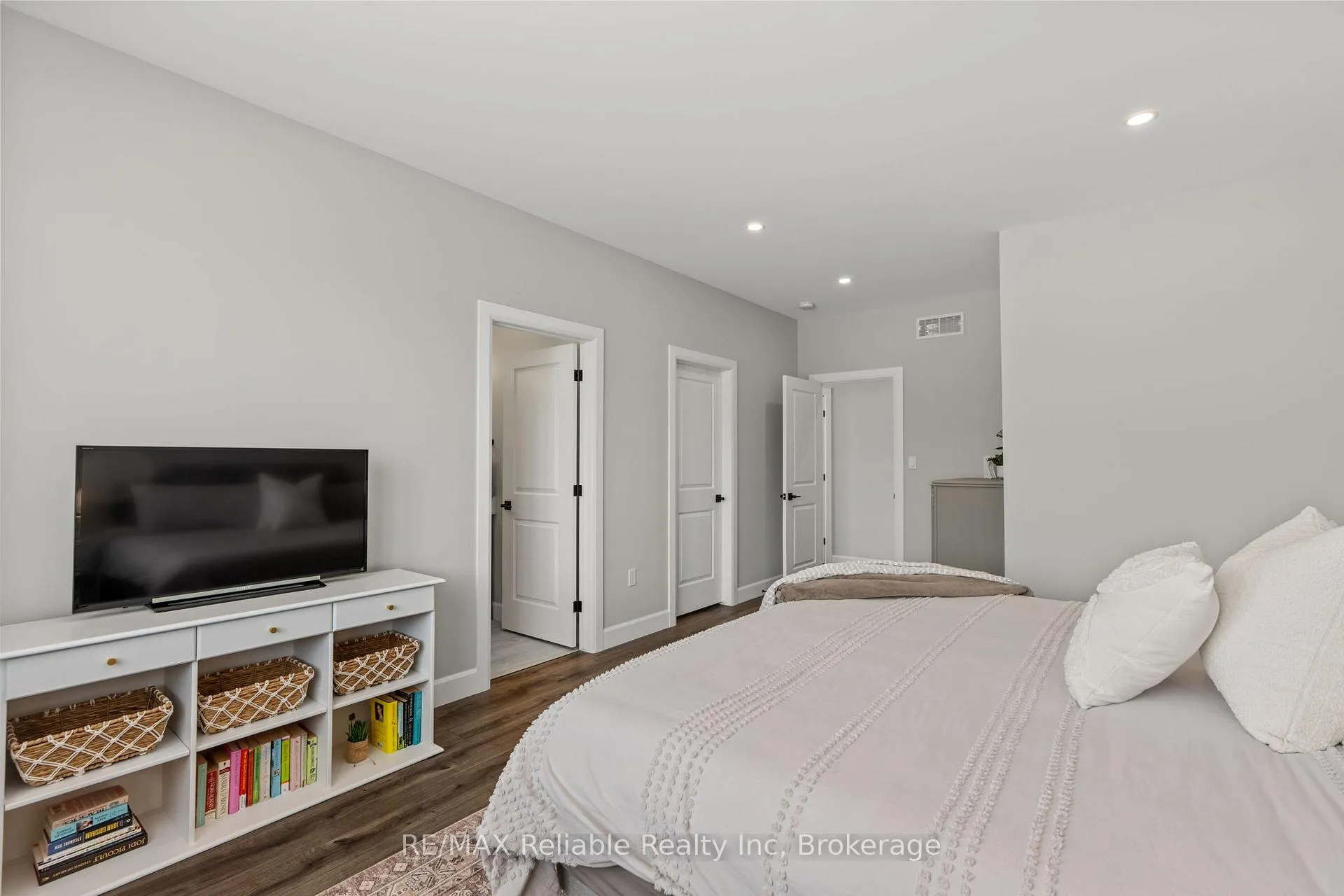 Photo 19 of 134 Severn Drive, Goderich, Goderich (Town) — HOMEH