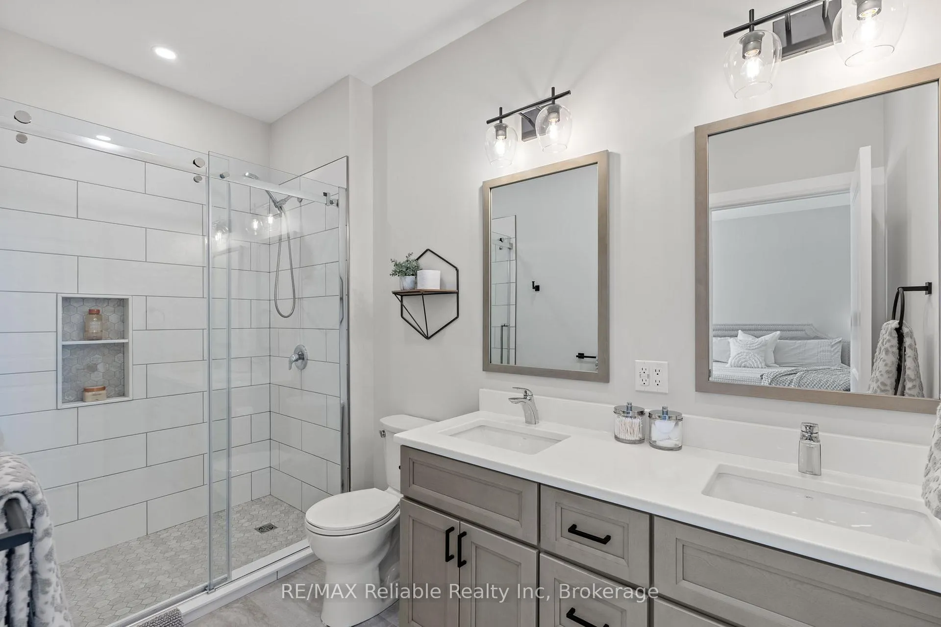 Photo 20 of 134 Severn Drive, Goderich, Goderich (Town) — HOMEH