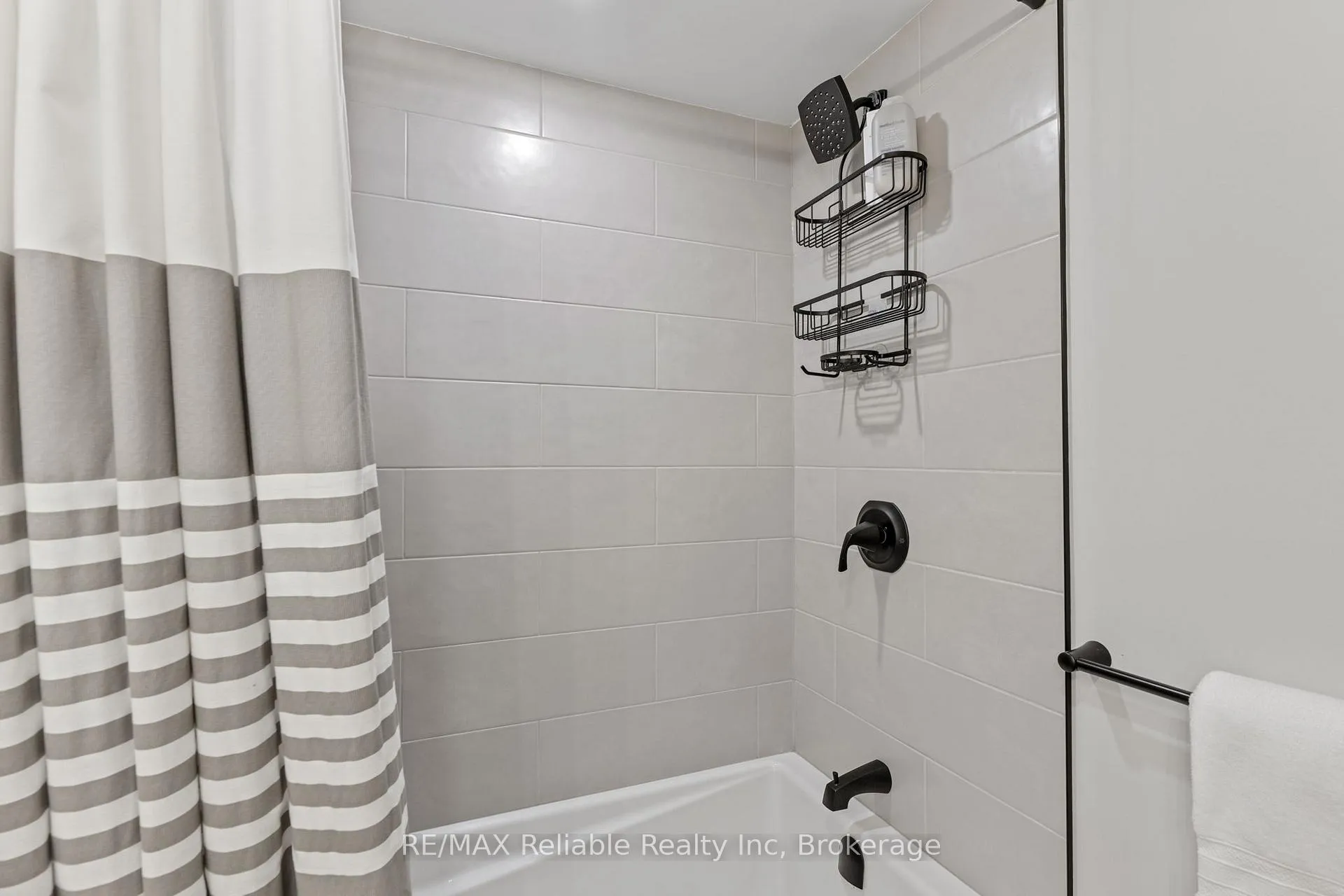 Photo 33 of 134 Severn Drive, Goderich, Goderich (Town) — HOMEH