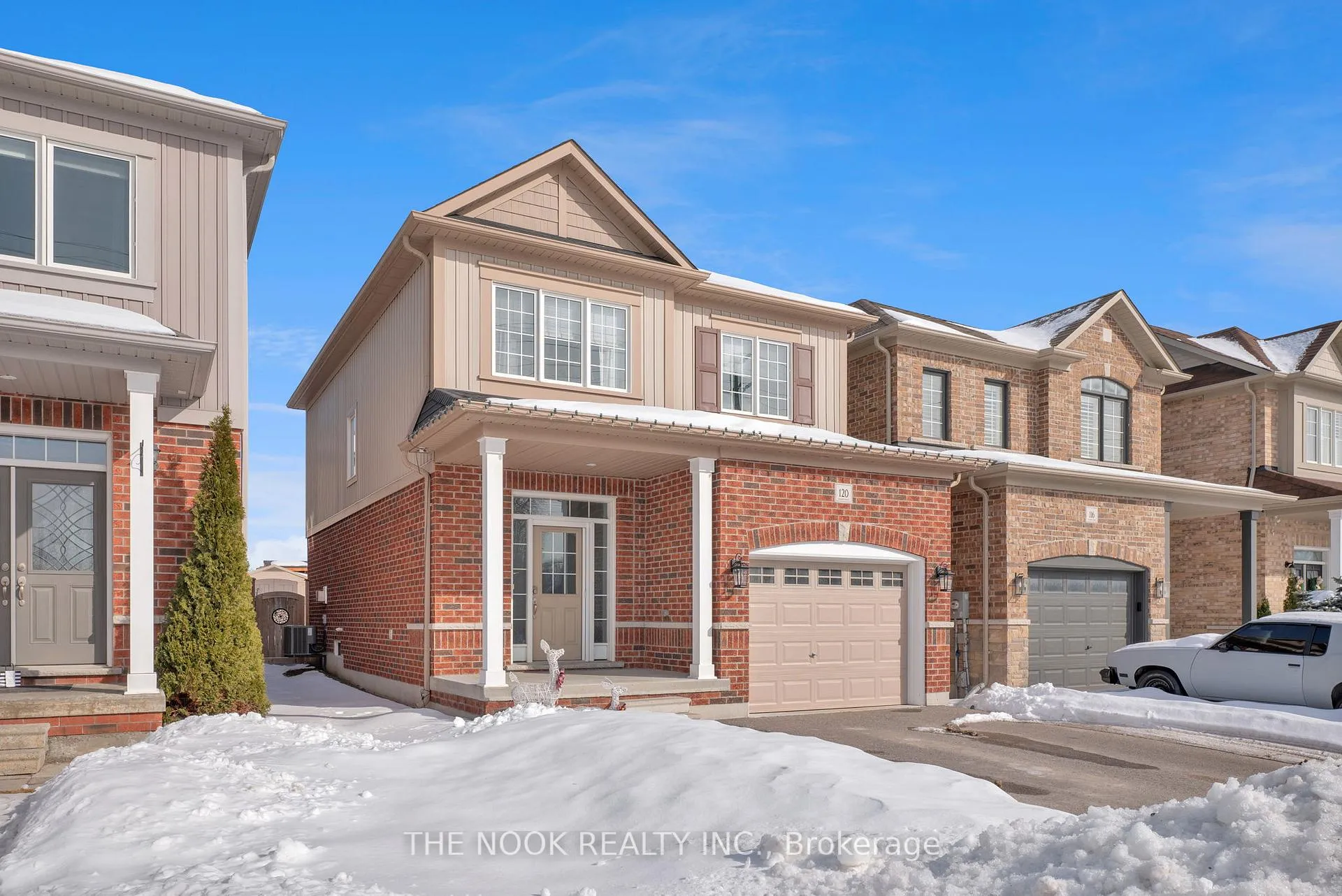 Photo 3 of 120 Elmer Adams Drive, Clarington, Courtice — HOMEH