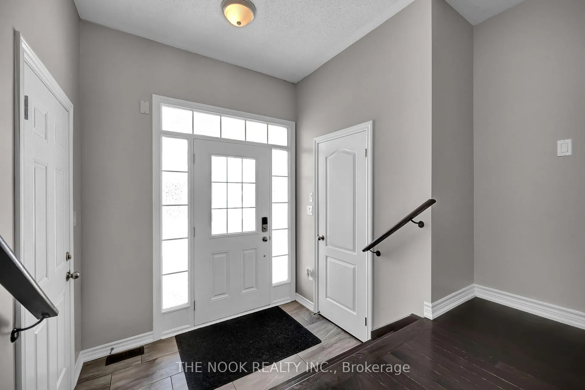 Photo 4 of 120 Elmer Adams Drive, Clarington, Courtice — HOMEH
