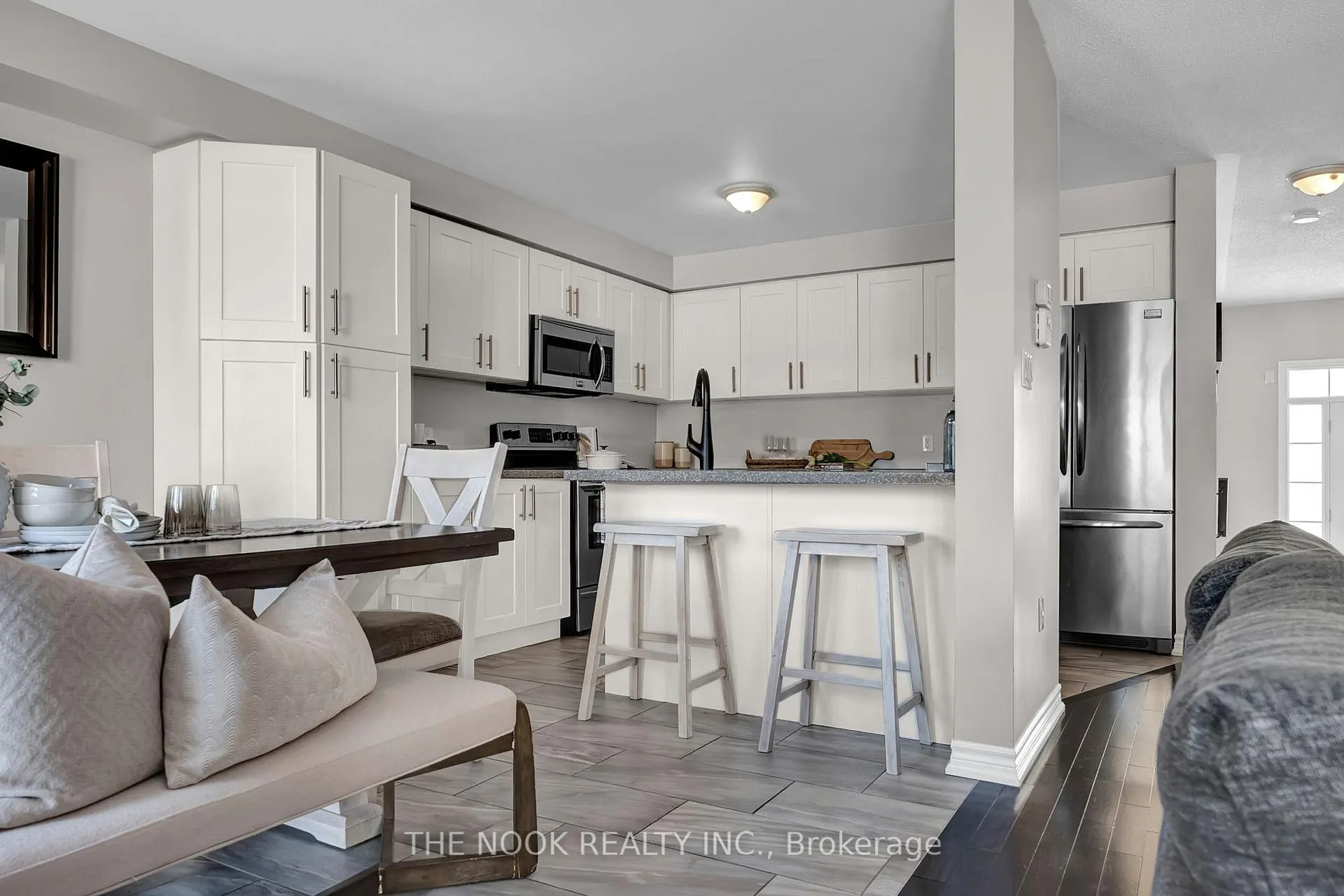 Photo 12 of 120 Elmer Adams Drive, Clarington, Courtice — HOMEH