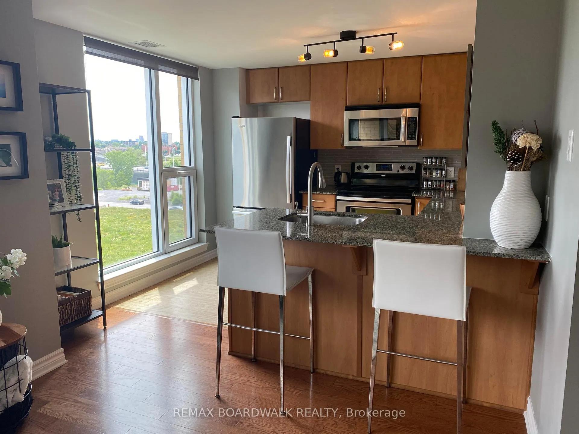 Photo 5 of Unit 610, 250 Lett Street, Ottawa, West Centre Town — HOMEH