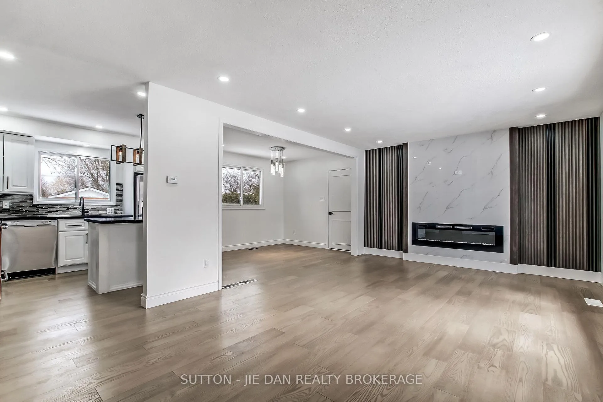 Photo 7 of 12 Field Road, London, South V — HOMEH