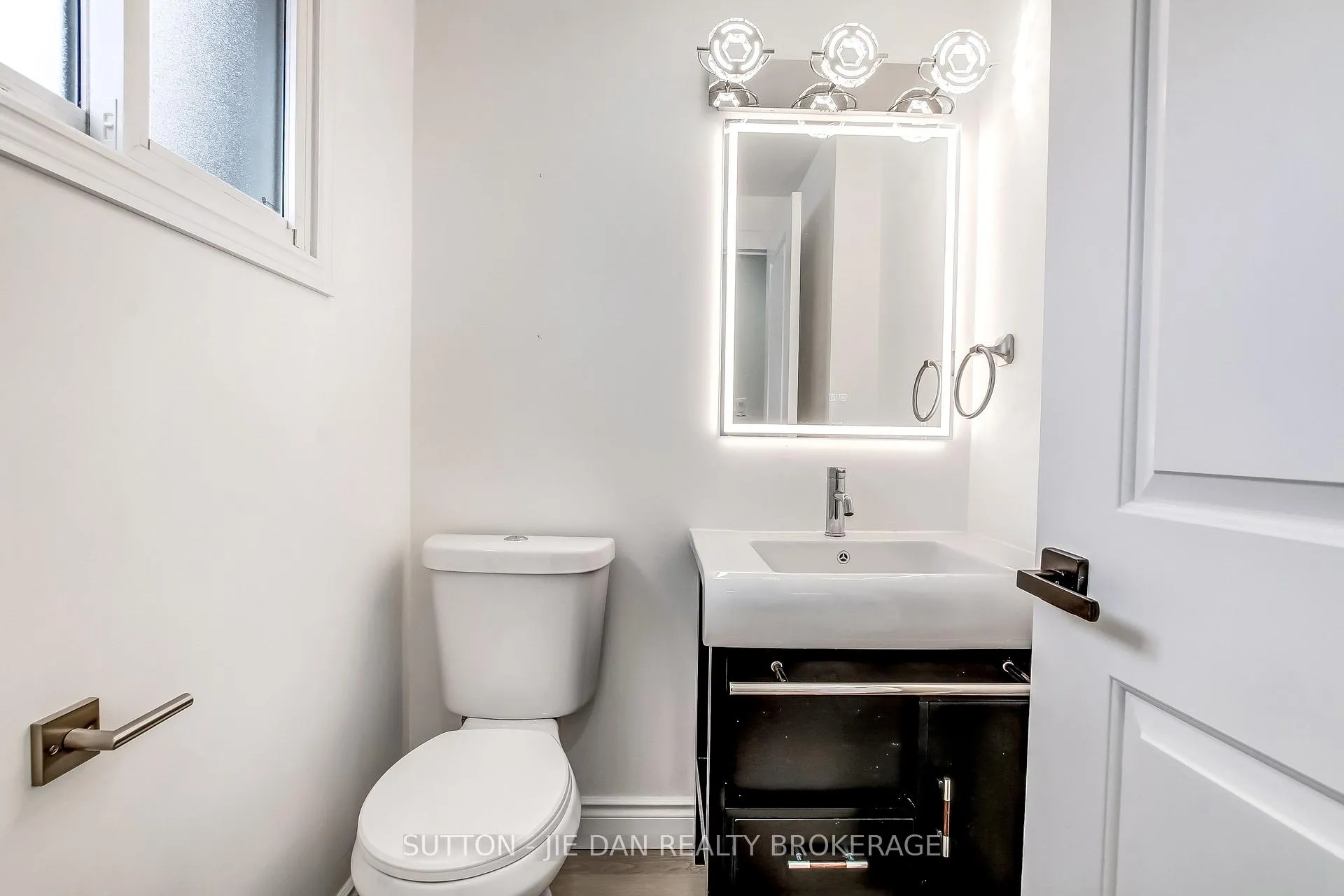 Photo 12 of 12 Field Road, London, South V — HOMEH