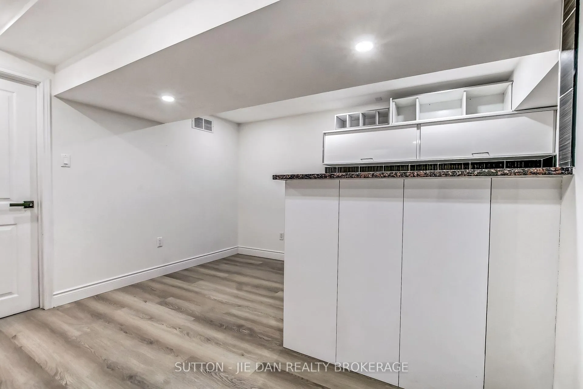 Photo 16 of 12 Field Road, London, South V — HOMEH