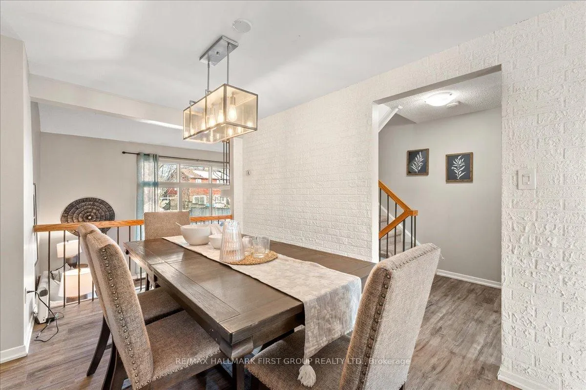 Photo 7 of 1793 Walnut Lane, Pickering, Liverpool — HOMEH