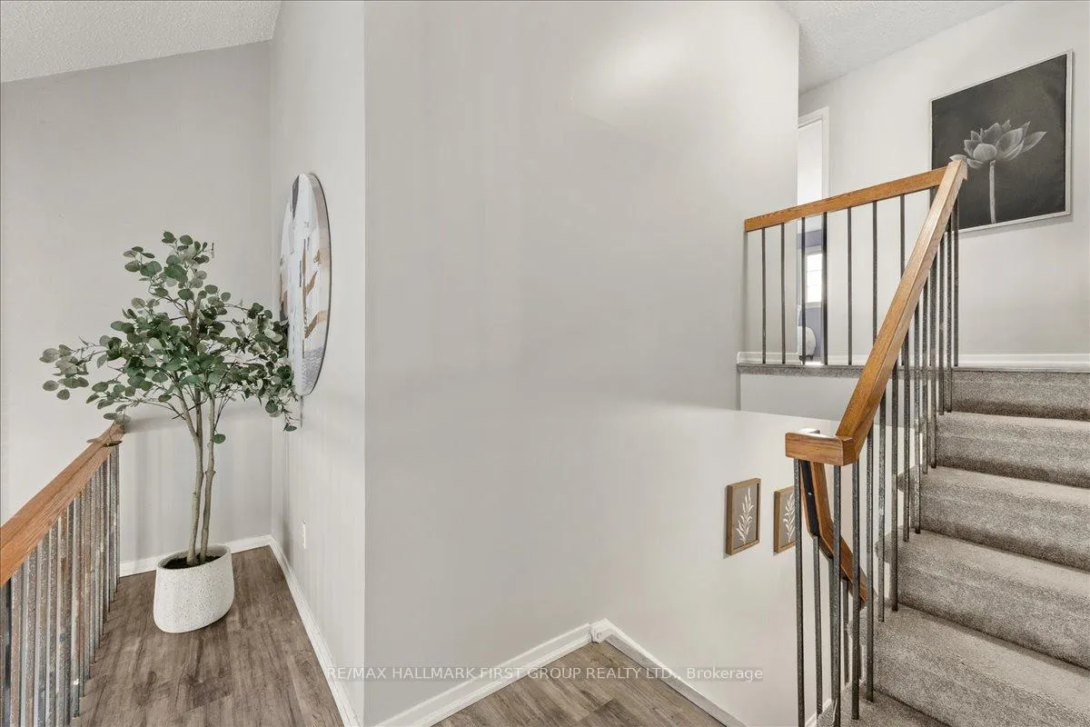 Photo 14 of 1793 Walnut Lane, Pickering, Liverpool — HOMEH