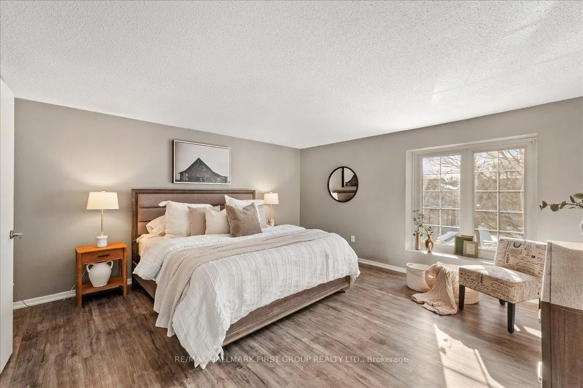 Photo 15 of 1793 Walnut Lane, Pickering, Liverpool — HOMEH