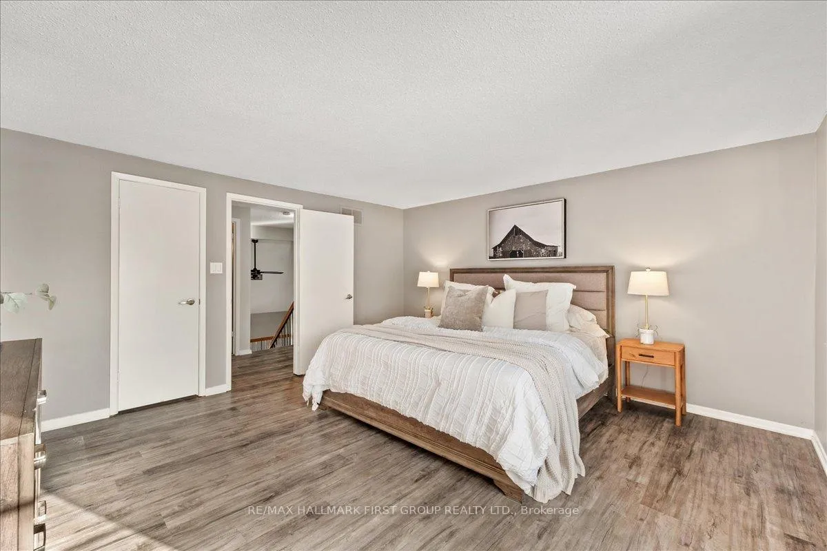 Photo 16 of 1793 Walnut Lane, Pickering, Liverpool — HOMEH