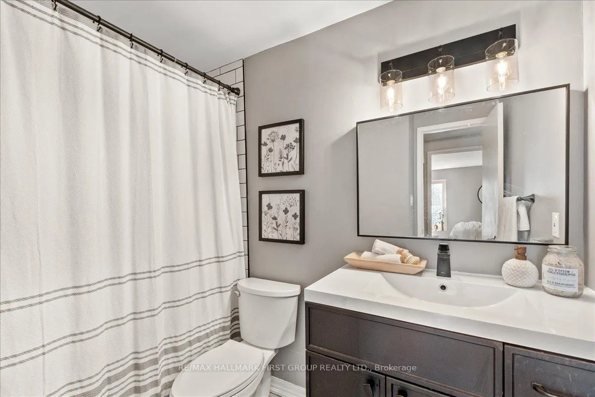 Photo 19 of 1793 Walnut Lane, Pickering, Liverpool — HOMEH