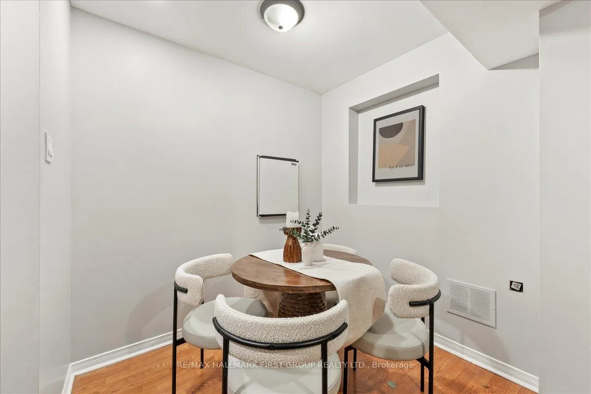 Photo 28 of 1793 Walnut Lane, Pickering, Liverpool — HOMEH