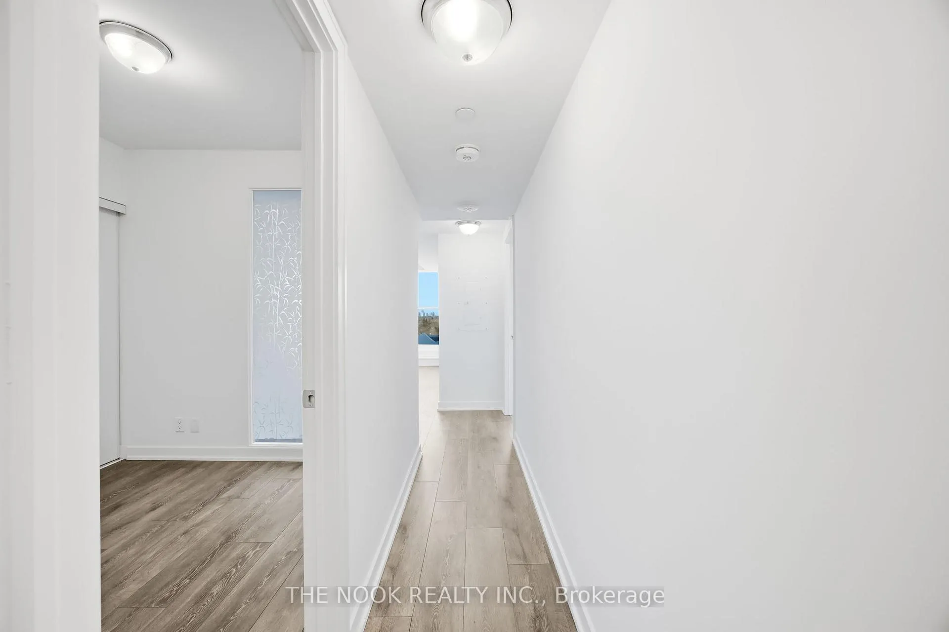 Photo 9 of Unit 802, 2 Manderley Drive, Scarborough, Birchcliffe-Cliffside — HOMEH