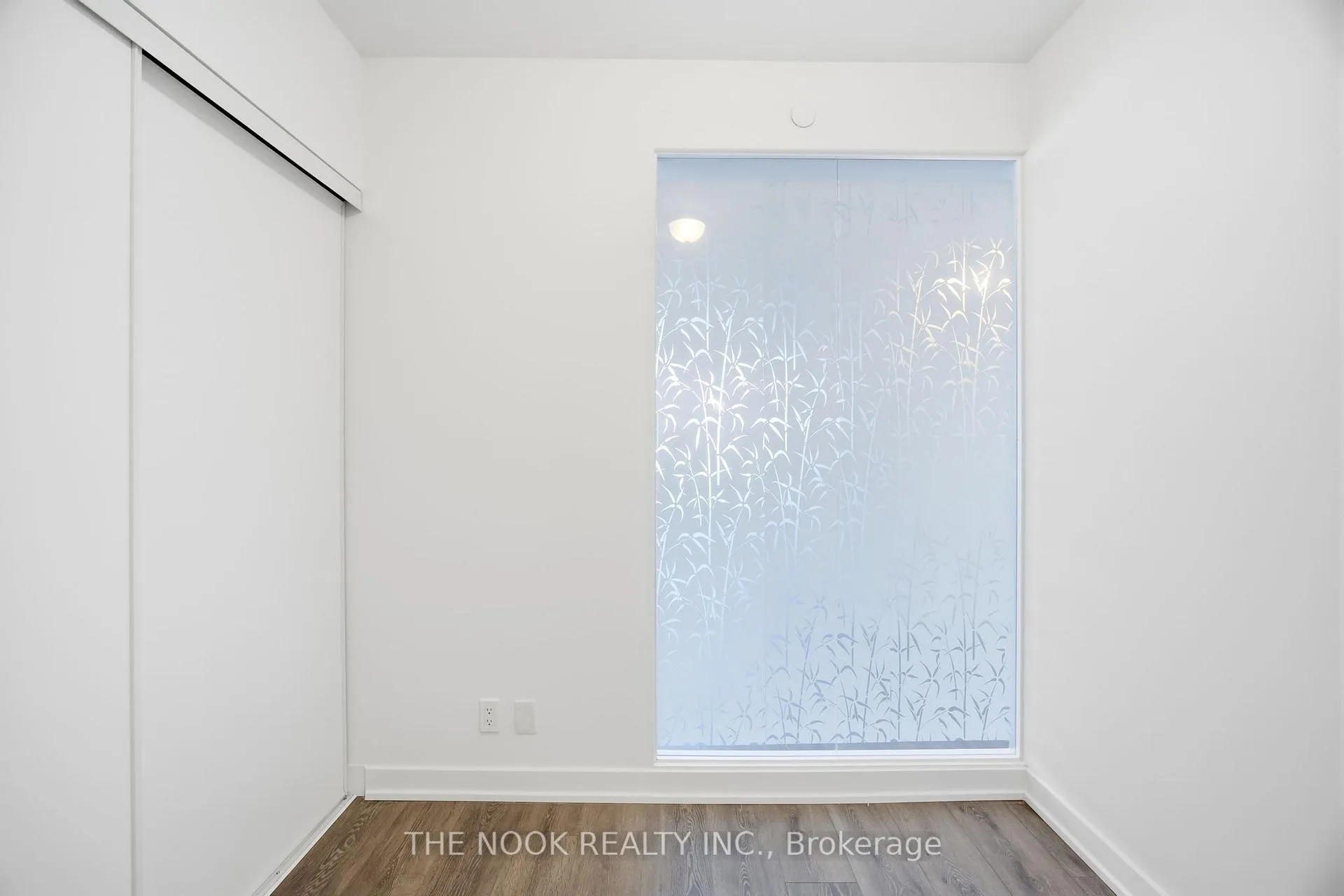 Photo 12 of Unit 802, 2 Manderley Drive, Scarborough, Birchcliffe-Cliffside — HOMEH