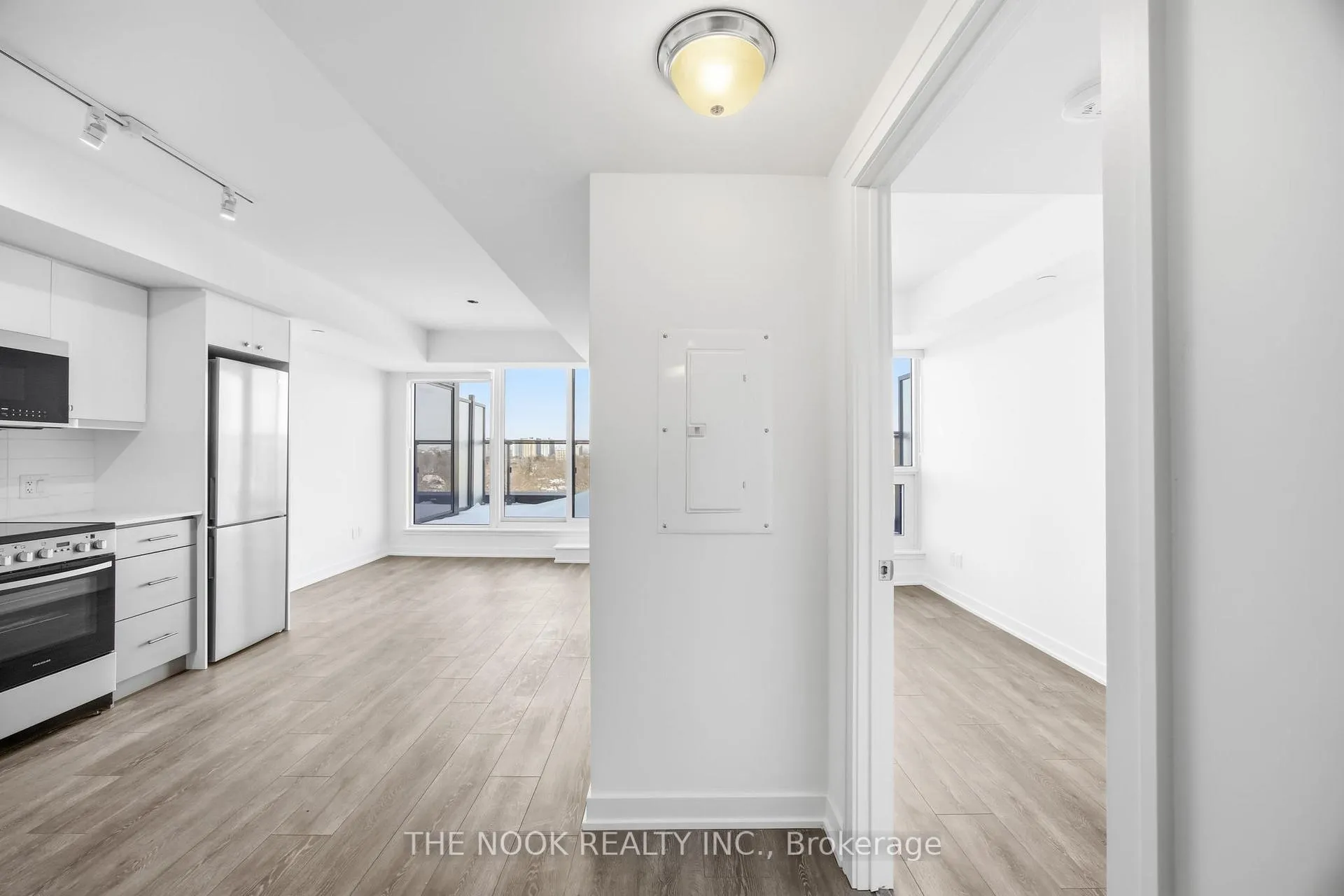 Photo 14 of Unit 802, 2 Manderley Drive, Scarborough, Birchcliffe-Cliffside — HOMEH