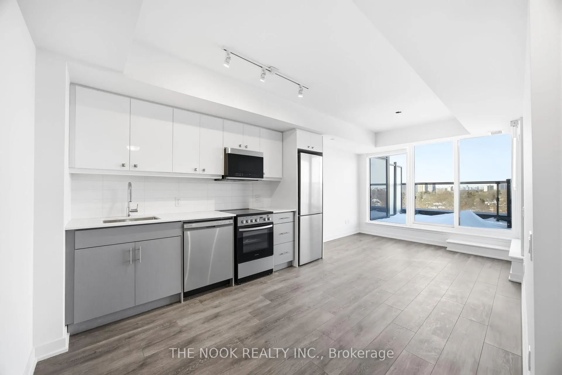 Photo 16 of Unit 802, 2 Manderley Drive, Scarborough, Birchcliffe-Cliffside — HOMEH