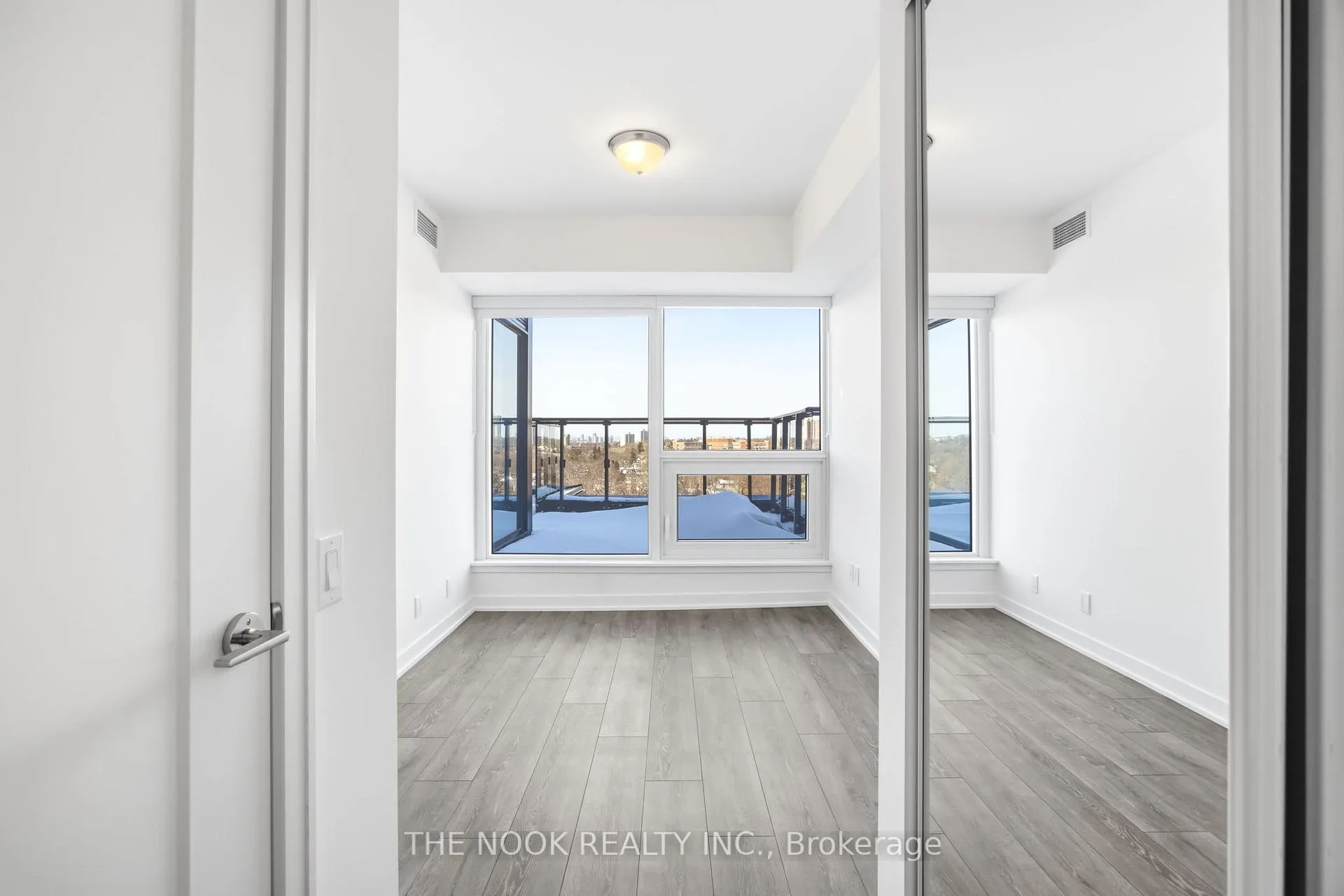 Photo 37 of Unit 802, 2 Manderley Drive, Scarborough, Birchcliffe-Cliffside — HOMEH