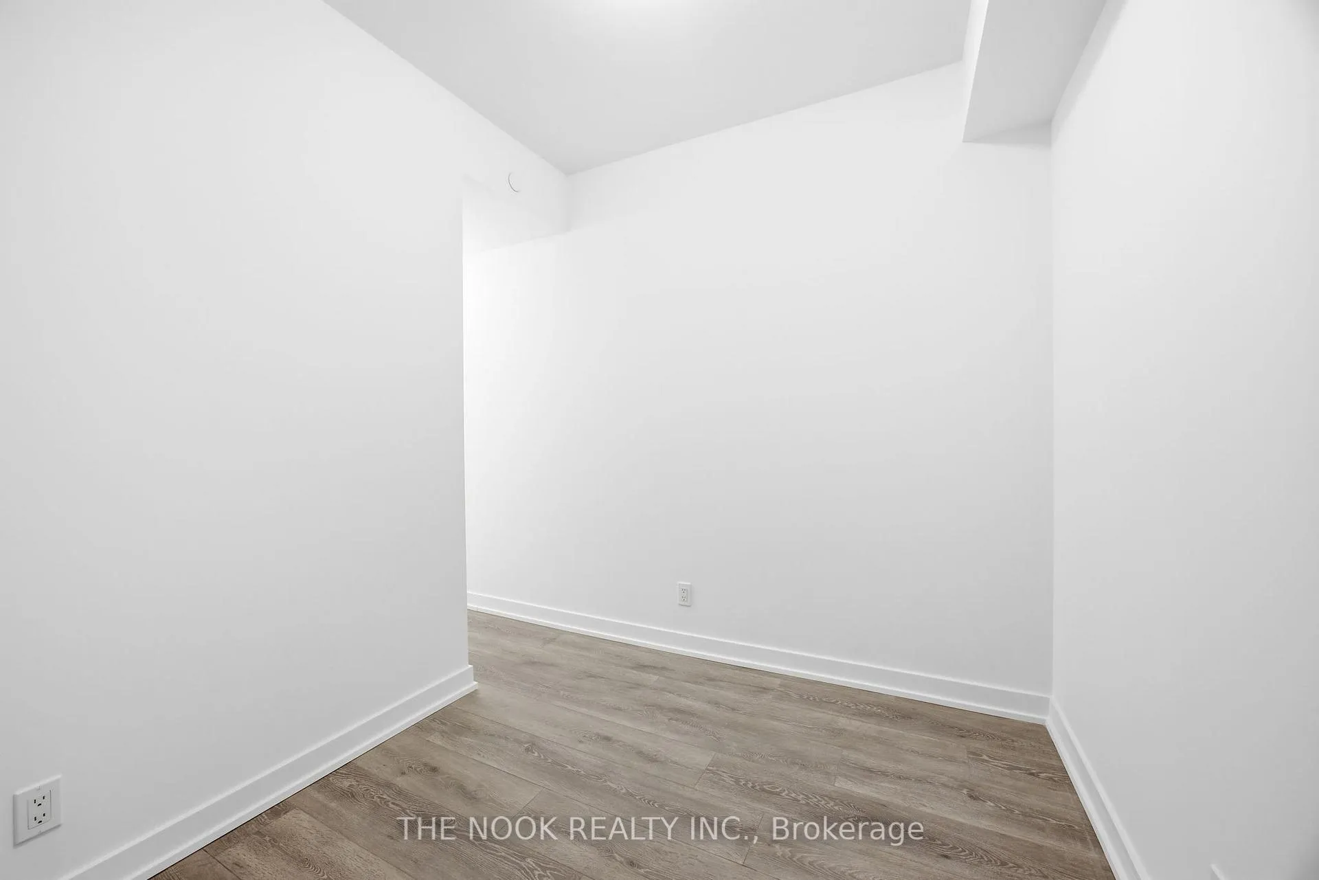 Photo 45 of Unit 802, 2 Manderley Drive, Scarborough, Birchcliffe-Cliffside — HOMEH