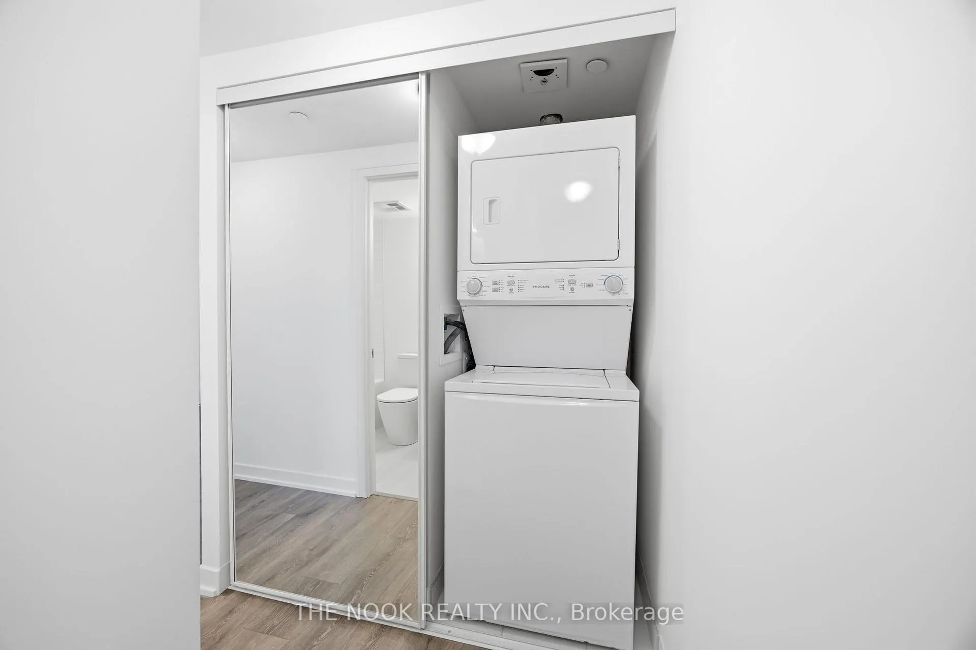 Photo 46 of Unit 802, 2 Manderley Drive, Scarborough, Birchcliffe-Cliffside — HOMEH