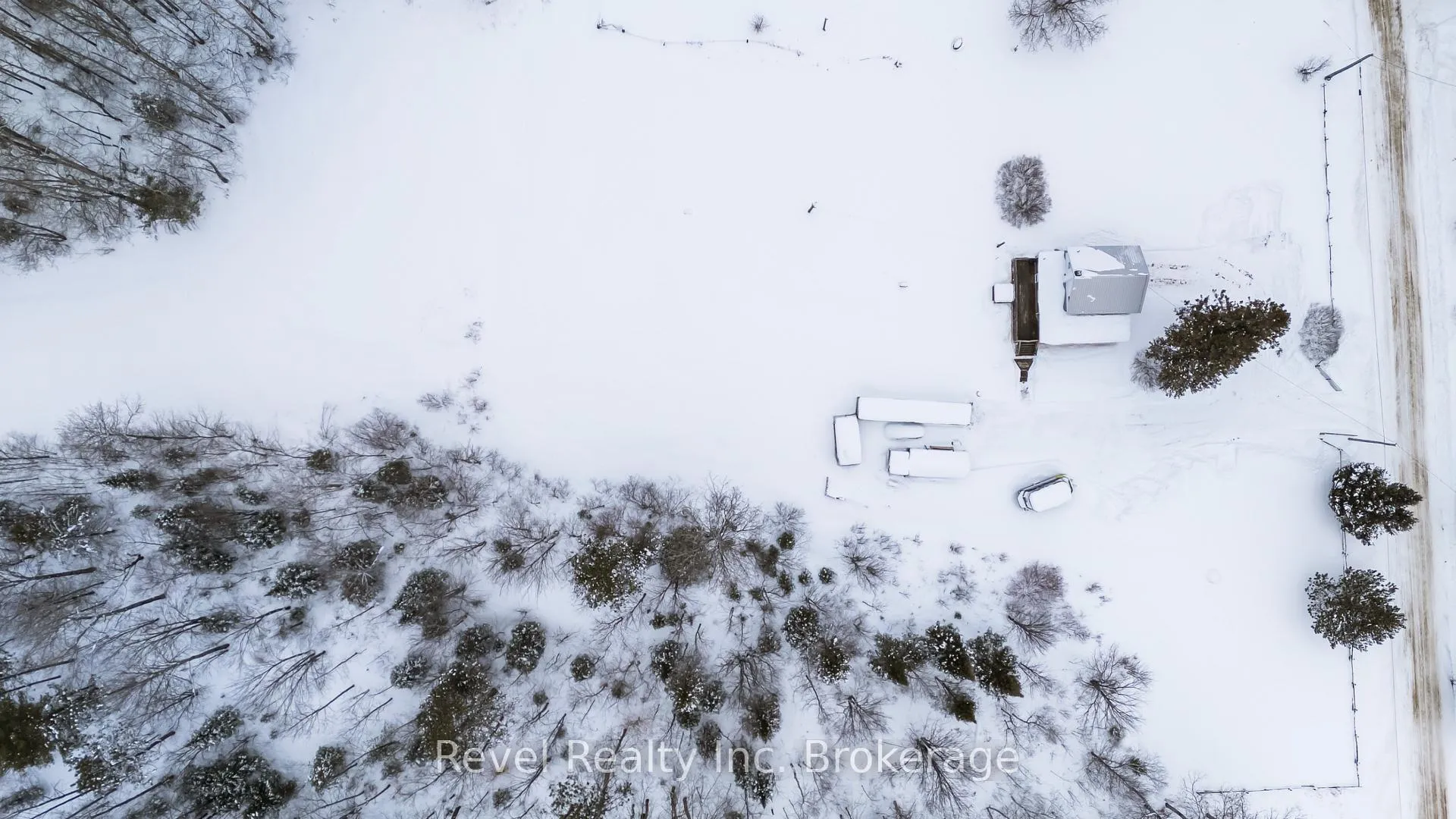 Photo 34 of 687 Oakwood Road, Powassan — HOMEH