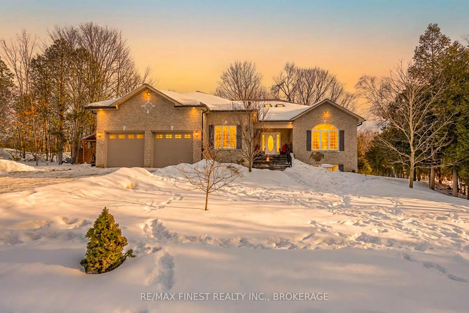 Photo 1 of 5885 Davey Drive, Frontenac, Frontenac South — HOMEH