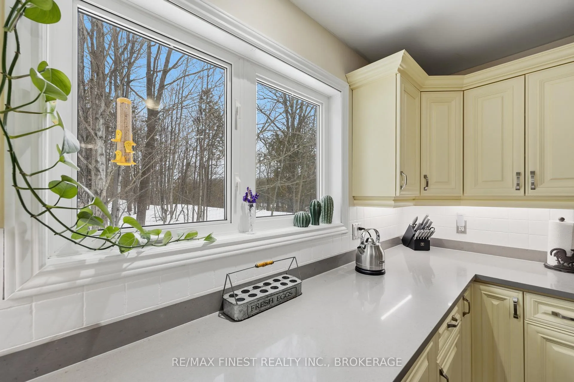 Photo 15 of 5885 Davey Drive, Frontenac, Frontenac South — HOMEH