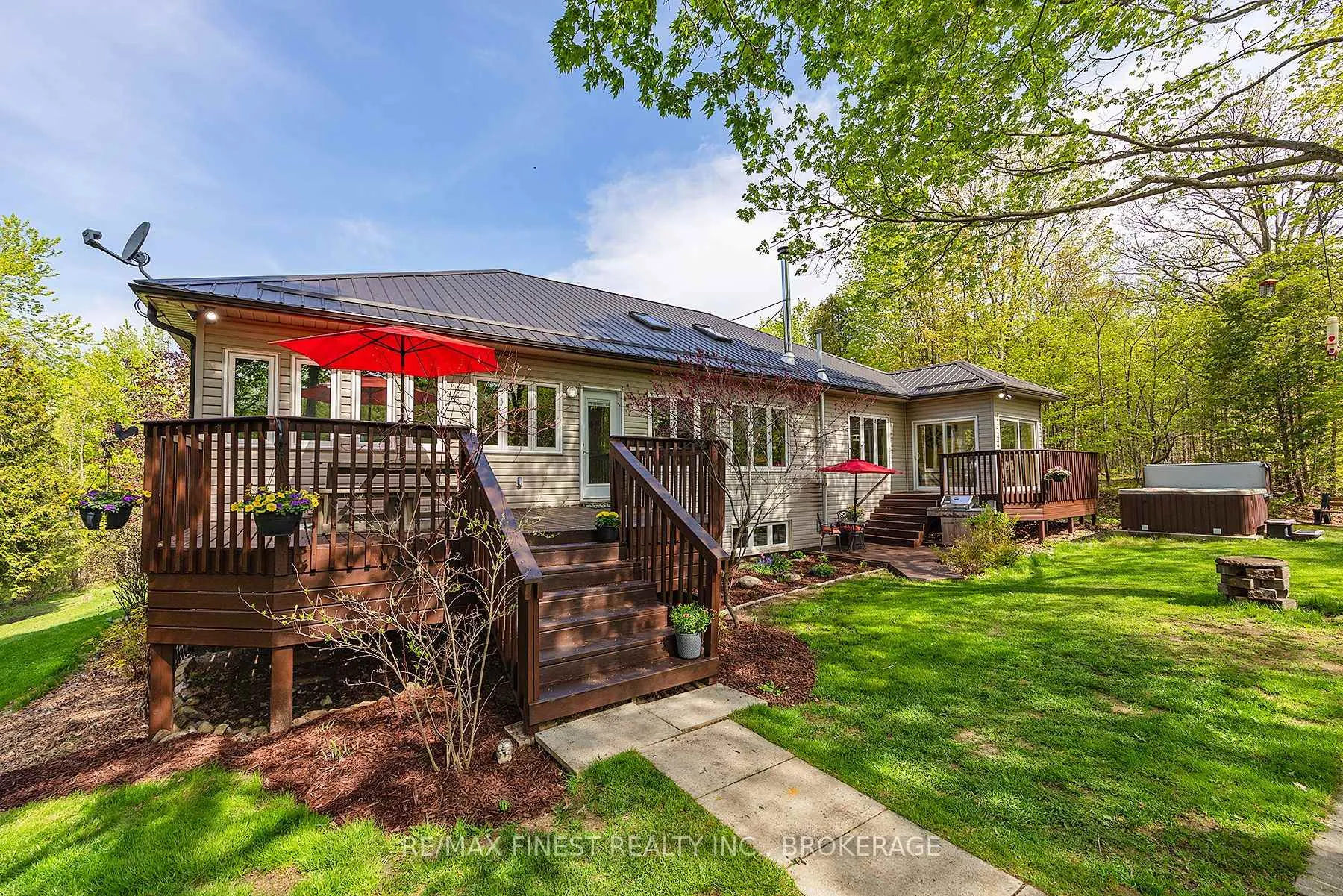 Photo 43 of 5885 Davey Drive, Frontenac, Frontenac South — HOMEH