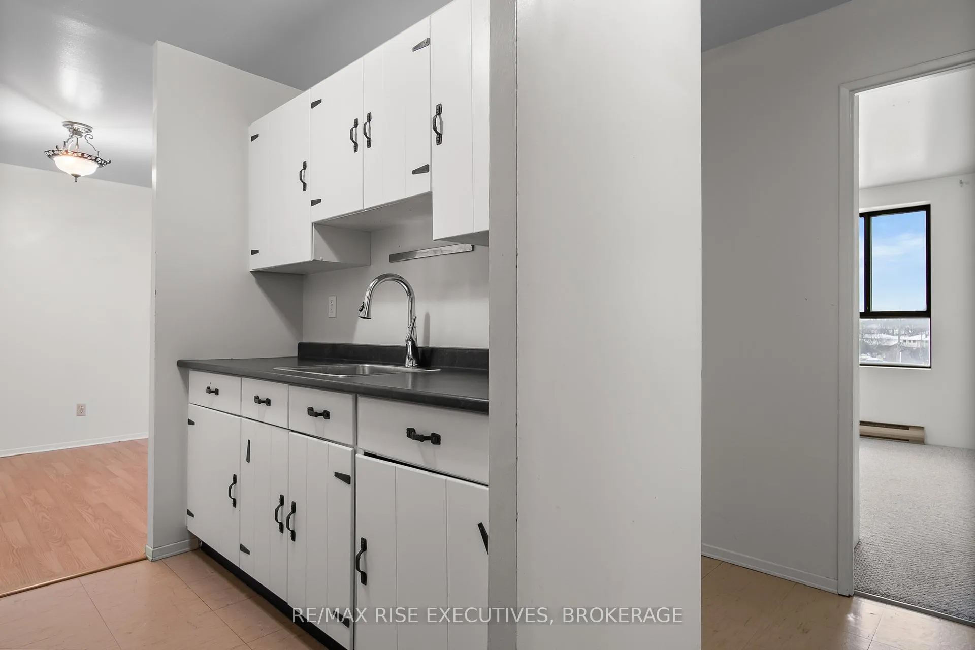 Photo 10 of Unit 507, 17 Eldon Hall Place, Kingston, Central City West — HOMEH