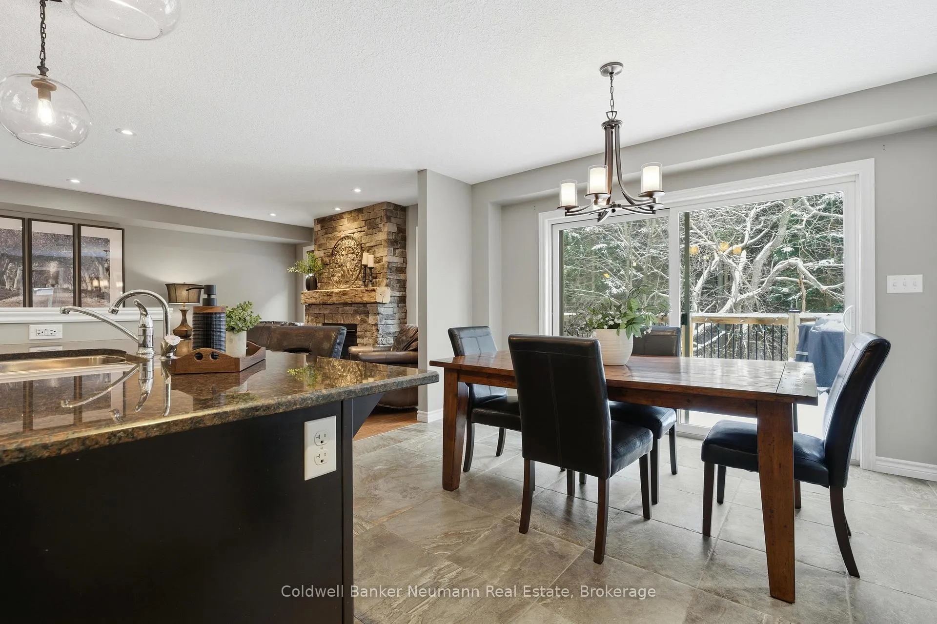 Photo 8 of 116 Sammon Drive, Guelph/Eramosa, Rockwood — HOMEH
