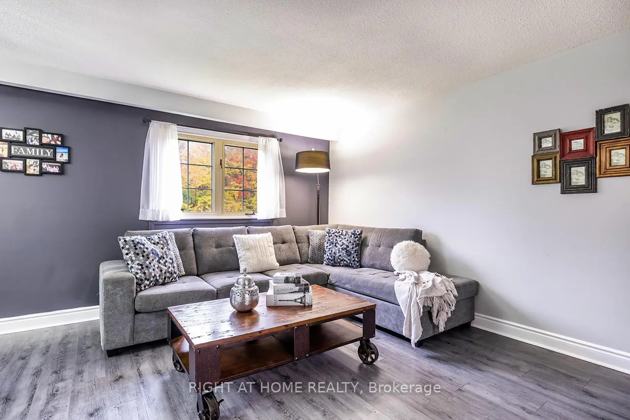 Photo 6 of 100 Humber Lea Road, Caledon, Bolton North — HOMEH