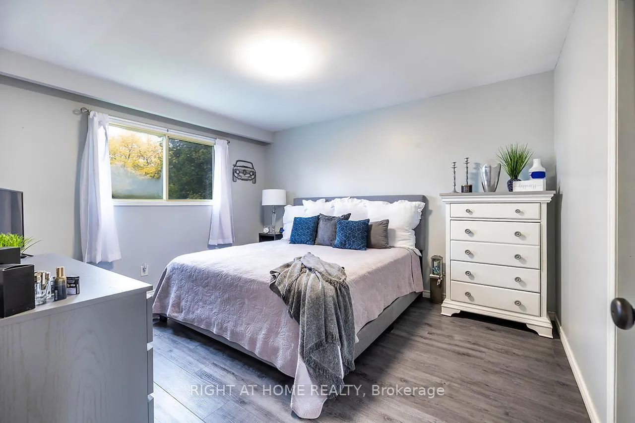 Photo 11 of 100 Humber Lea Road, Caledon, Bolton North — HOMEH