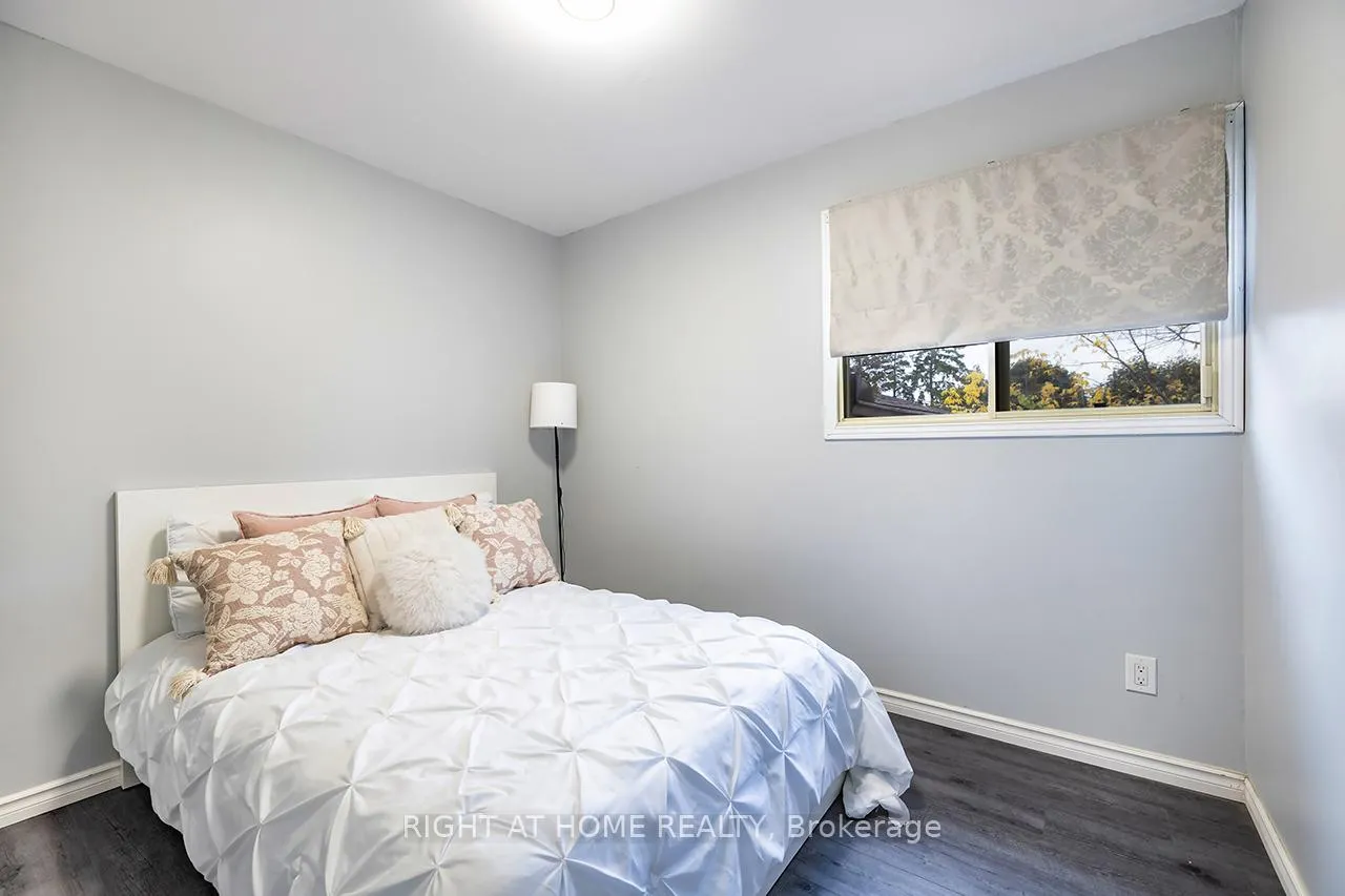 Photo 13 of 100 Humber Lea Road, Caledon, Bolton North — HOMEH