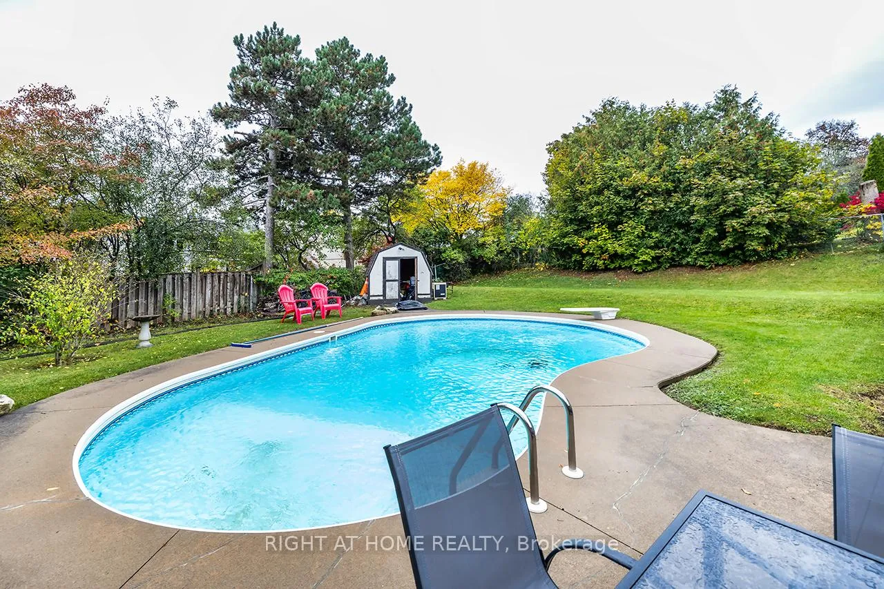 Photo 20 of 100 Humber Lea Road, Caledon, Bolton North — HOMEH