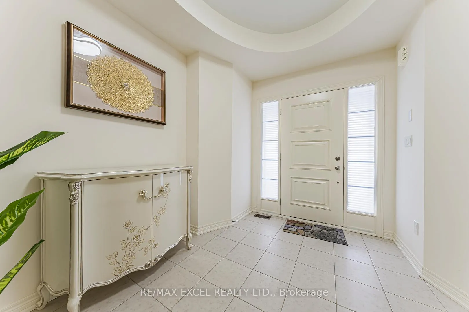Photo 5 of 83 Baldry Avenue, Vaughan, Patterson — HOMEH
