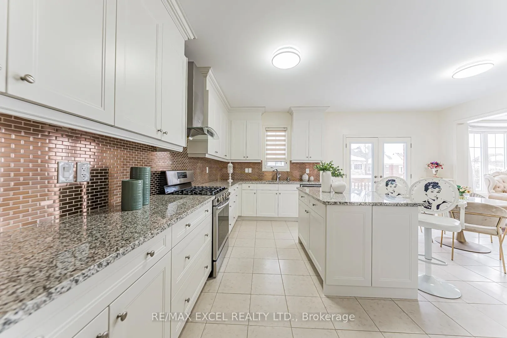 Photo 12 of 83 Baldry Avenue, Vaughan, Patterson — HOMEH