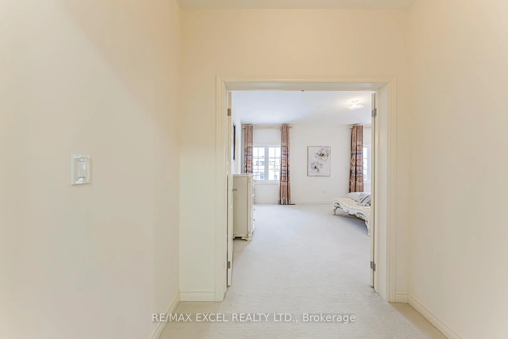 Photo 21 of 83 Baldry Avenue, Vaughan, Patterson — HOMEH