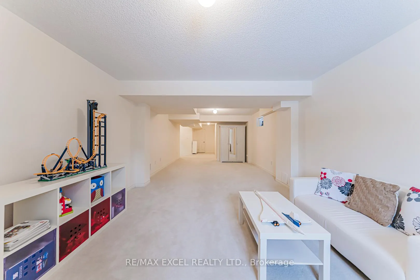 Photo 35 of 83 Baldry Avenue, Vaughan, Patterson — HOMEH