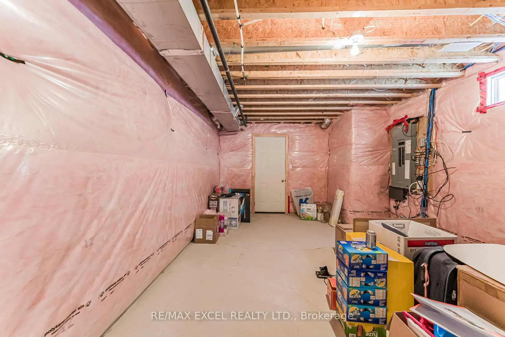 Photo 38 of 83 Baldry Avenue, Vaughan, Patterson — HOMEH