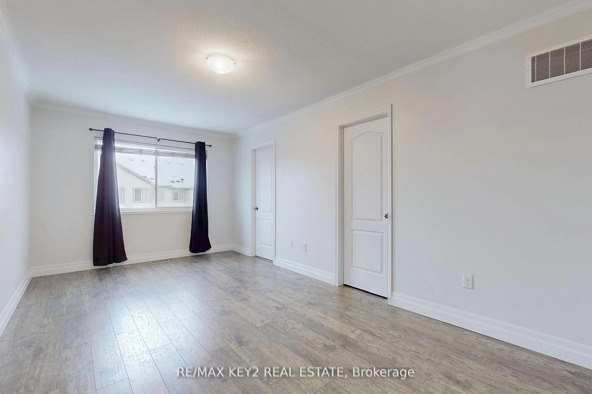 Photo 17 of 1617 Frolis Street, Oshawa, Taunton — HOMEH