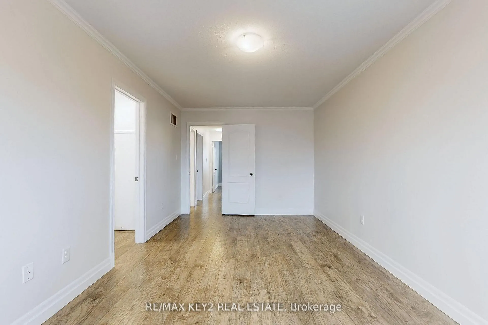 Photo 20 of 1617 Frolis Street, Oshawa, Taunton — HOMEH