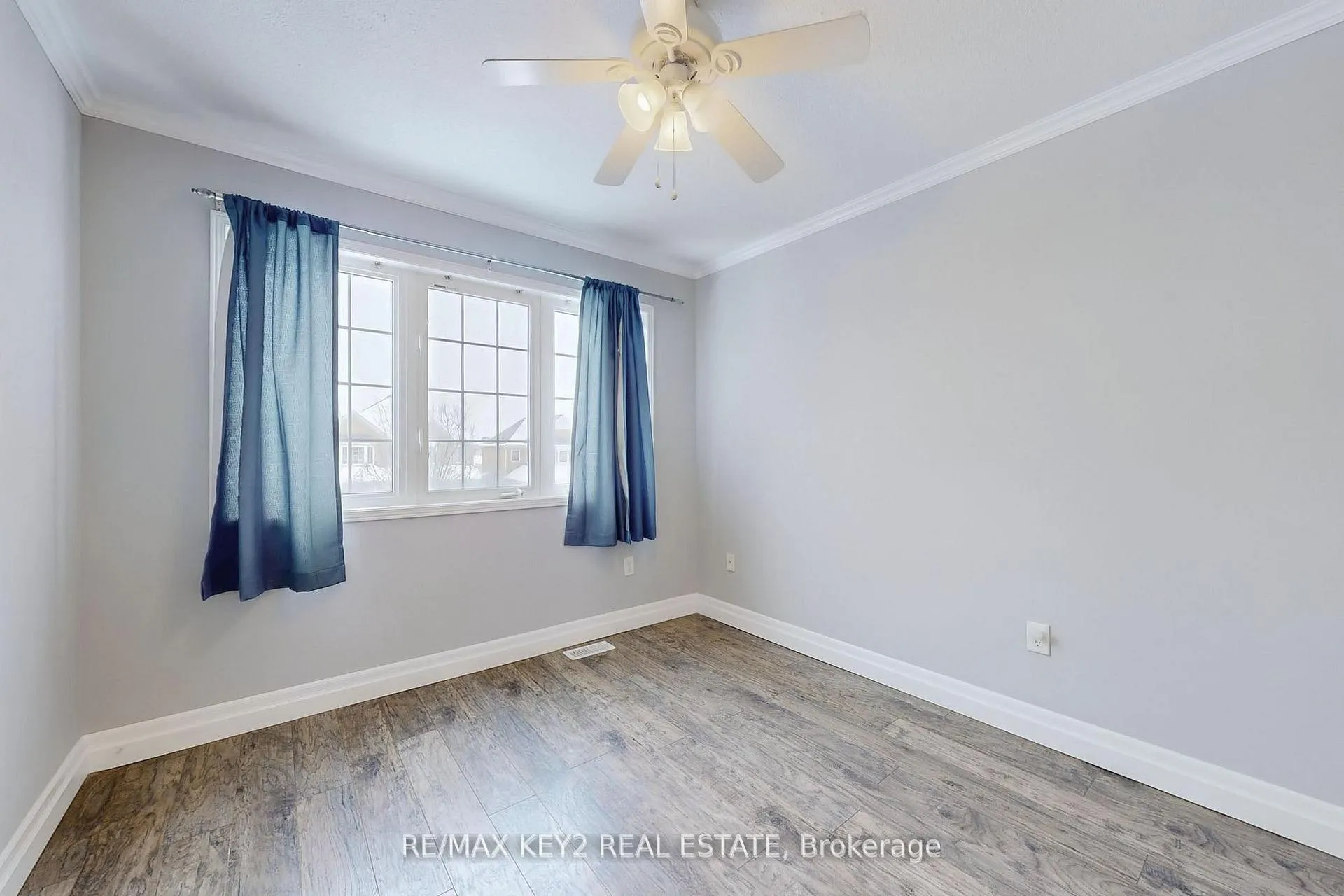 Photo 25 of 1617 Frolis Street, Oshawa, Taunton — HOMEH