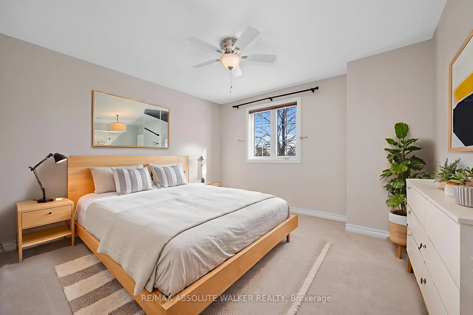 Photo 9 of 56 Vermont Avenue, Ottawa, Barrhaven East — HOMEH